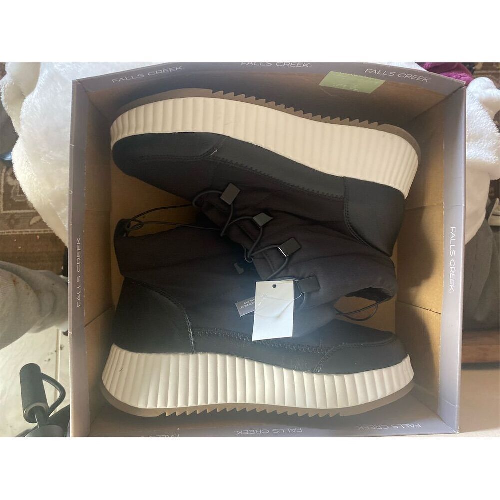 Universal Thread Women's Platform Hiker Boots Black Size 10 Ankle Casual